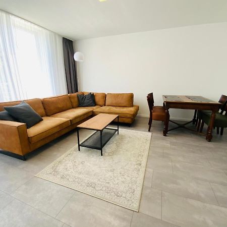 Sehr Schoenes Haus Mit Terasse Naehe Duesseldorf Appartement Krefeld Buitenkant foto