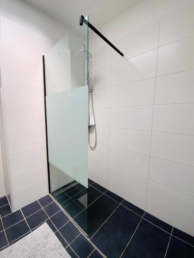 Sehr Schoenes Haus Mit Terasse Naehe Duesseldorf Appartement Krefeld Buitenkant foto