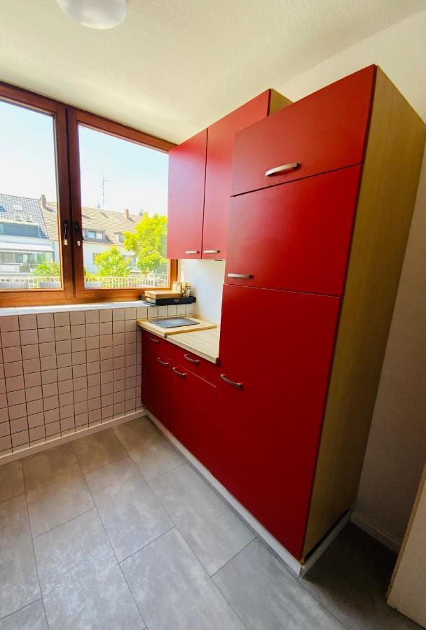 Sehr Schoenes Haus Mit Terasse Naehe Duesseldorf Appartement Krefeld Buitenkant foto