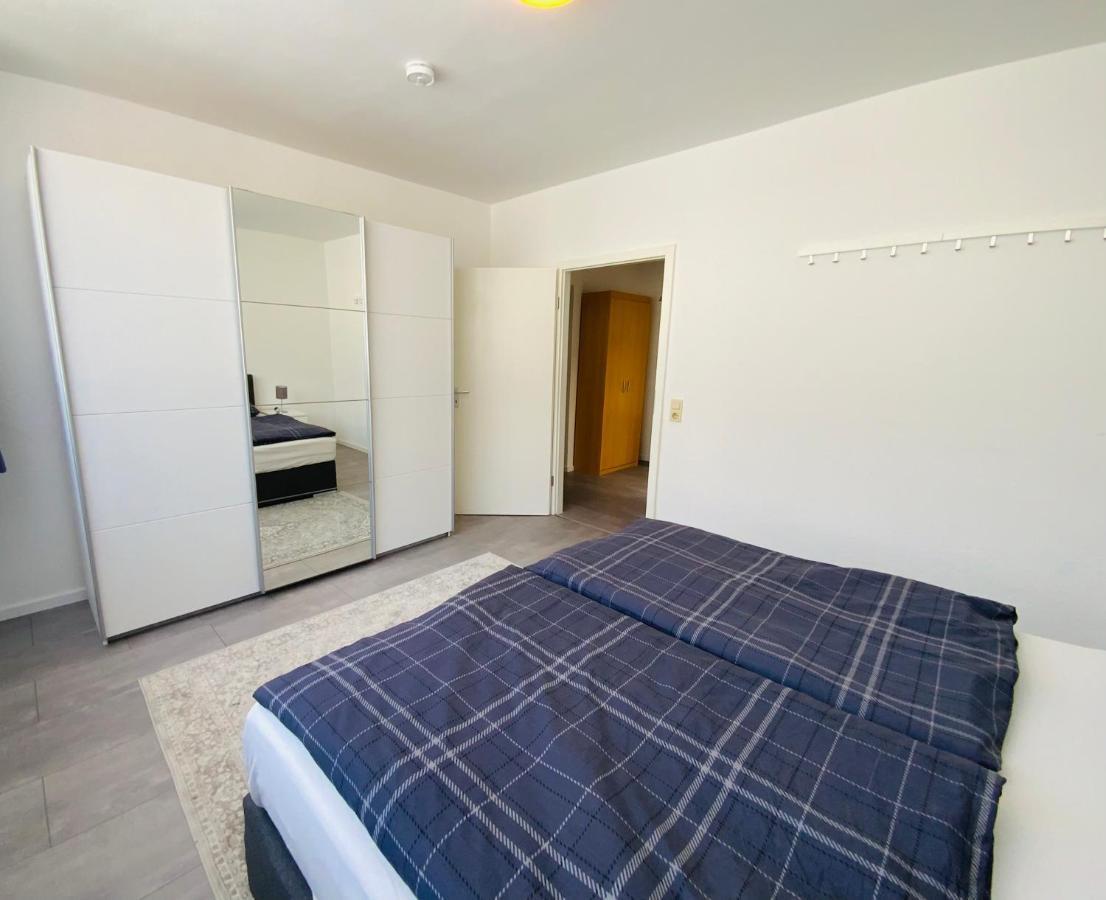 Sehr Schoenes Haus Mit Terasse Naehe Duesseldorf Appartement Krefeld Buitenkant foto