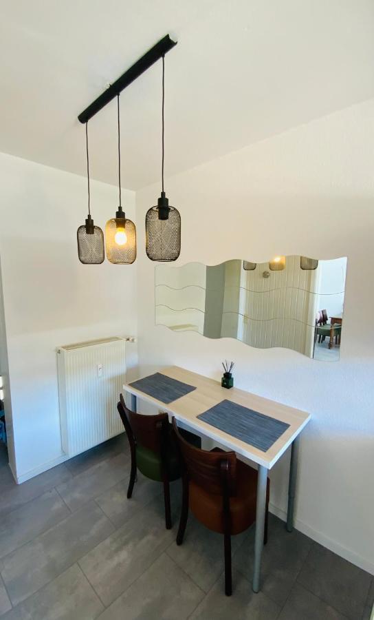 Sehr Schoenes Haus Mit Terasse Naehe Duesseldorf Appartement Krefeld Buitenkant foto